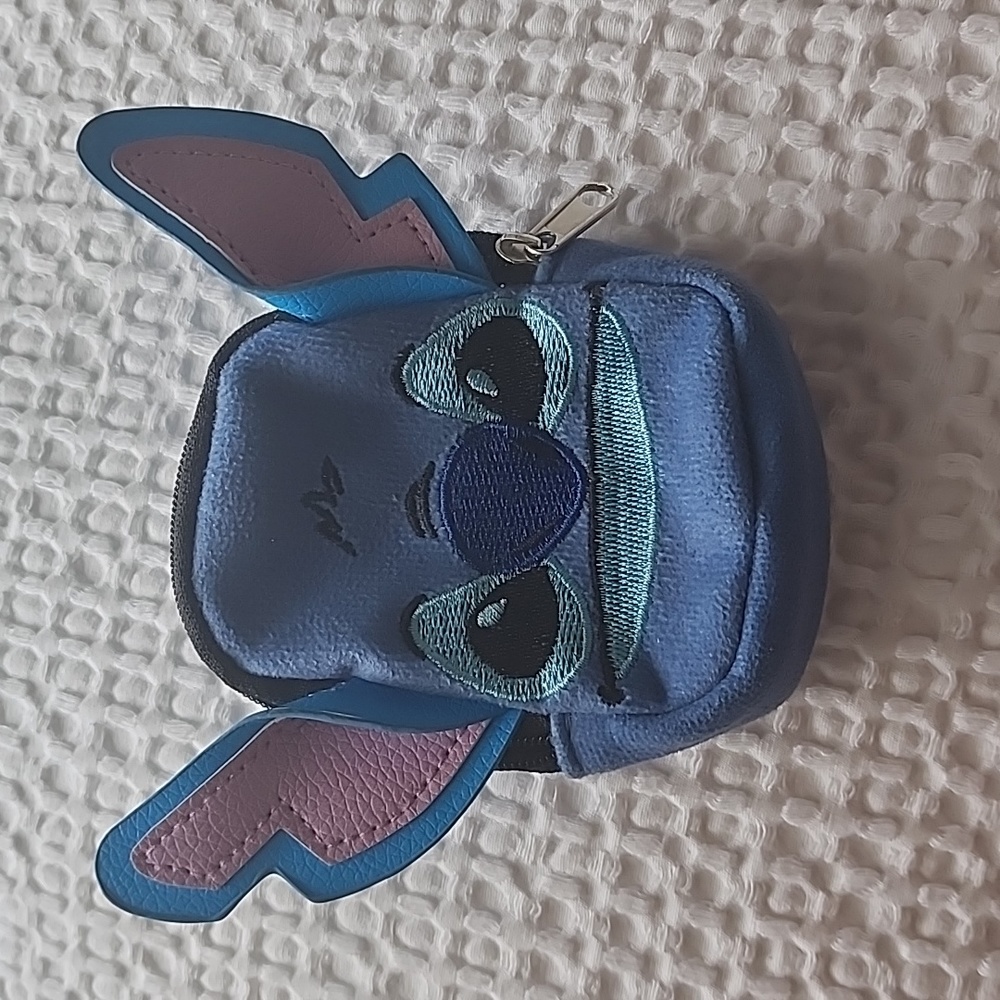 3/$20 Disney Stitch Change Purse